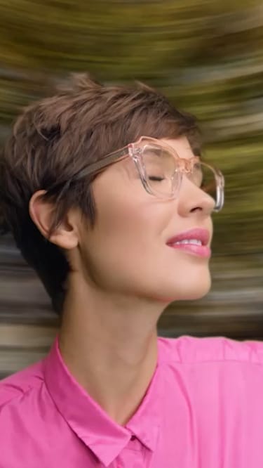 Transitions GEN S: Dynamic Lenses for Everyday Wear